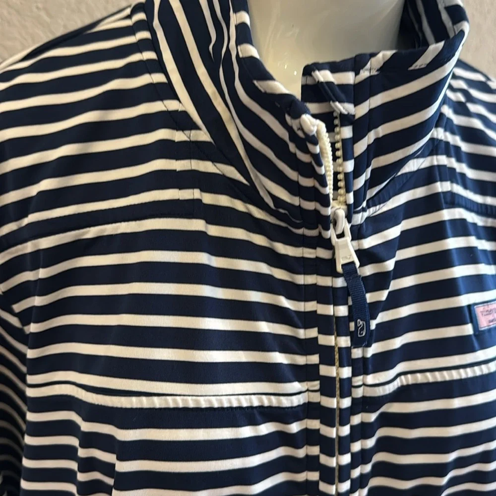 Vineyard Vines Navy and White Striped Top - Picture 3 of 7